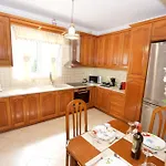 شقة Spiti Christos Apartment, Viros