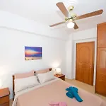 شقة Spiti Christos Apartment, Viros