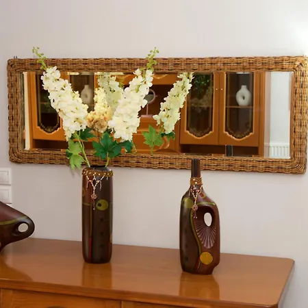 Spiti Christos Apartment, Viros Virós