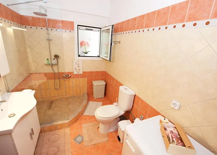 Spiti Christos Apartment, Viros Corfu (city)