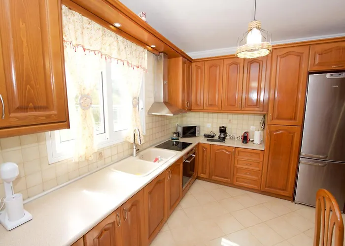 Spiti Christos Apartment, Viros *